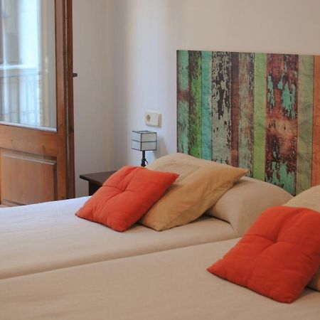 Hotel Fonda Mitja Torroella de Montgrí Zewnętrze zdjęcie