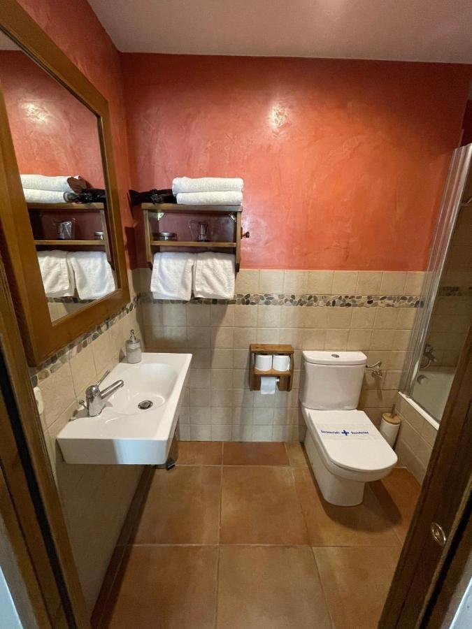 Hotel Fonda Mitja Torroella de Montgrí Zewnętrze zdjęcie