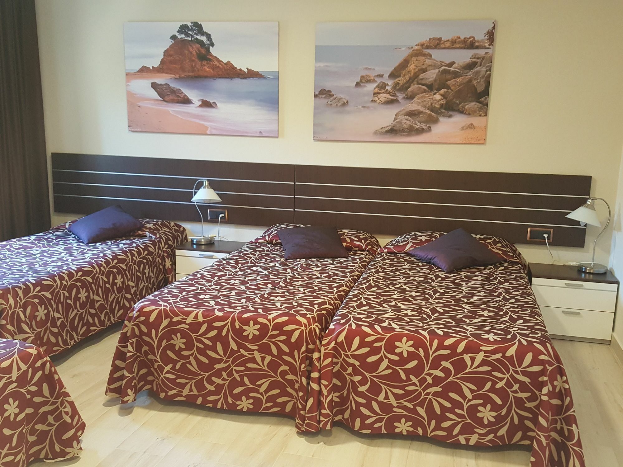 Hotel Fonda Mitja Torroella de Montgrí Zewnętrze zdjęcie