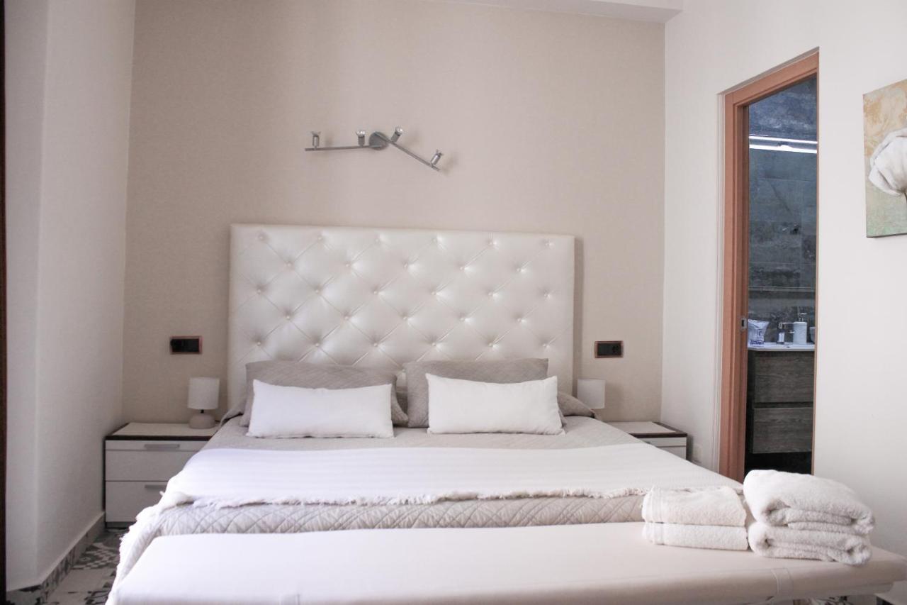 Hotel Fonda Mitja Torroella de Montgrí Zewnętrze zdjęcie